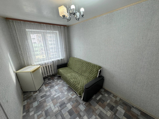 Продам двухкомнатную (2-комн.) квартиру, Ленина пр-кт, 81к3, Комсомольск-на-Амуре г