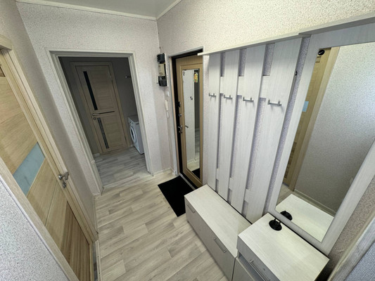 Продам двухкомнатную (2-комн.) квартиру, Ленина пр-кт, 81к3, Комсомольск-на-Амуре г