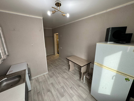 Продам двухкомнатную (2-комн.) квартиру, Ленина пр-кт, 81к3, Комсомольск-на-Амуре г