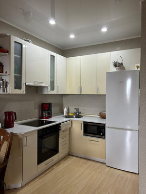 Продам двухкомнатную (2-комн.) квартиру, Юрина ул, 241А, Барнаул г