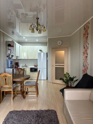 Продам двухкомнатную (2-комн.) квартиру, Юрина ул, 241А, Барнаул г