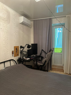 Продам двухкомнатную (2-комн.) квартиру, Юрина ул, 241А, Барнаул г