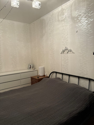 Продам двухкомнатную (2-комн.) квартиру, Юрина ул, 241А, Барнаул г