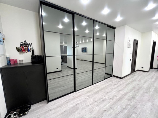 Продам трехкомнатную (3-комн.) квартиру, Куколкина ул, 11, Воронеж г