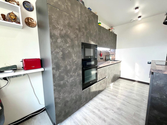 Продам трехкомнатную (3-комн.) квартиру, Куколкина ул, 11, Воронеж г