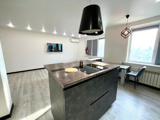 Продам трехкомнатную (3-комн.) квартиру, Куколкина ул, 11, Воронеж г