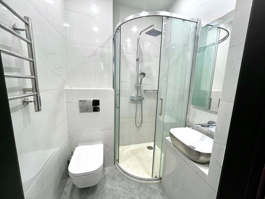 Продам трехкомнатную (3-комн.) квартиру, Куколкина ул, 11, Воронеж г