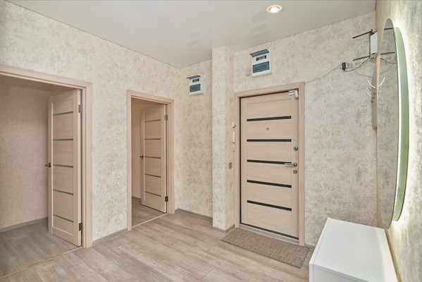 Продам двухкомнатную (2-комн.) квартиру, Современник мкр, 14, Дзержинск п