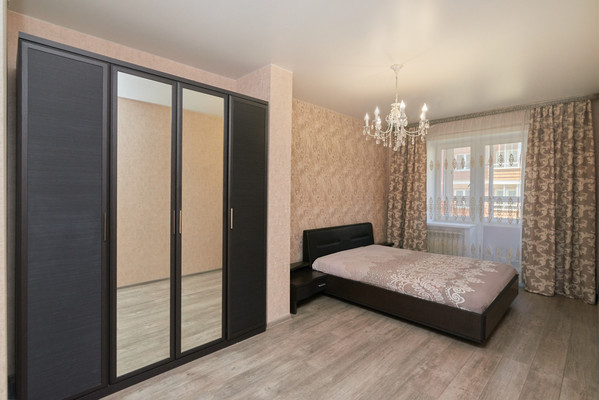 Продам двухкомнатную (2-комн.) квартиру, Современник мкр, 14, Дзержинск п