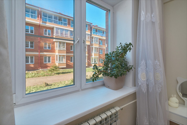 Продам двухкомнатную (2-комн.) квартиру, Современник мкр, 14, Дзержинск п