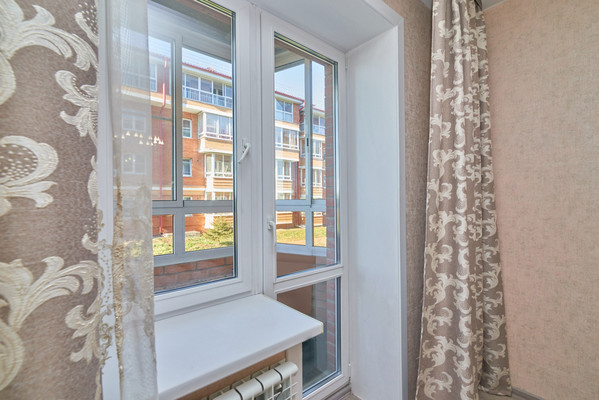 Продам двухкомнатную (2-комн.) квартиру, Современник мкр, 14, Дзержинск п