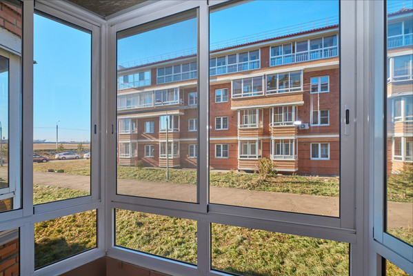 Продам двухкомнатную (2-комн.) квартиру, Современник мкр, 14, Дзержинск п