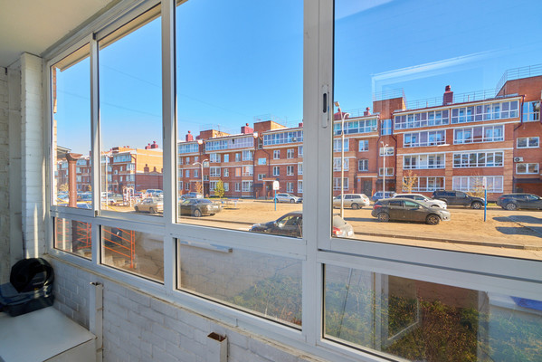 Продам двухкомнатную (2-комн.) квартиру, Современник мкр, 14, Дзержинск п