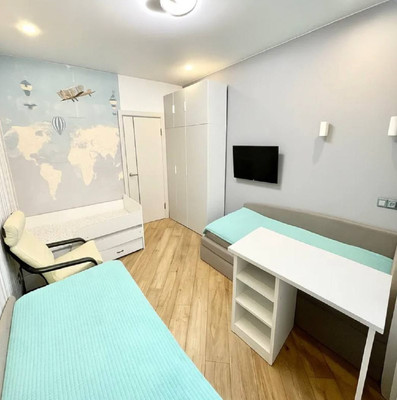 Продам двухкомнатную (2-комн.) квартиру, Сибгата Хакима ул, 52, Казань г