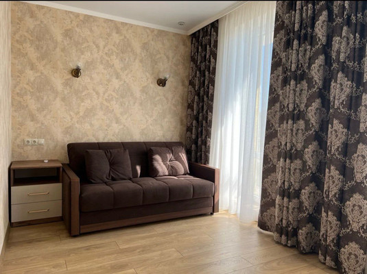 Продам однокомнатную (1-комн.) квартиру, Советская ул, 104Б, Янтарный пгт