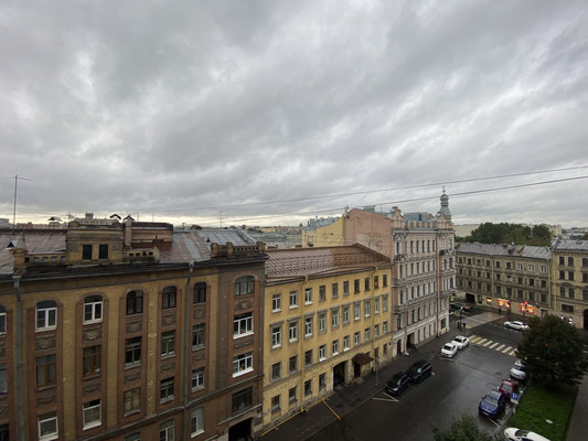 Продам комнату в 7-комн. квартире, Большой Казачий пер, 4А, Санкт-Петербург г