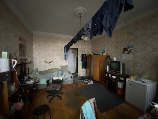 Продам комнату в 7-комн. квартире, Большой Казачий пер, 4А, Санкт-Петербург г