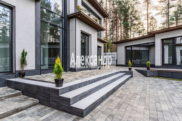 Продам дом в поселке КП Западная Лица, Капитана 2-го Ранга Аванесова ул, Западная Лица п, 40 км от города