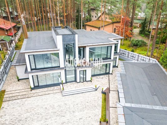 Продам дом в поселке КП Западная Лица, Капитана 2-го Ранга Аванесова ул, Западная Лица п, 40 км от города