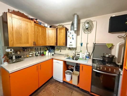 Продам дом, Комарова ул, 70, Апшеронск г, 0 км от города