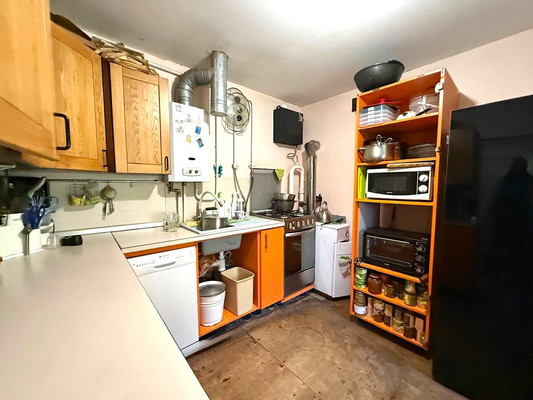 Продам дом, Комарова ул, 70, Апшеронск г, 0 км от города