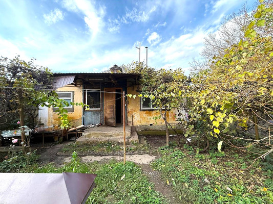 Продам дом, Комарова ул, 70, Апшеронск г, 0 км от города