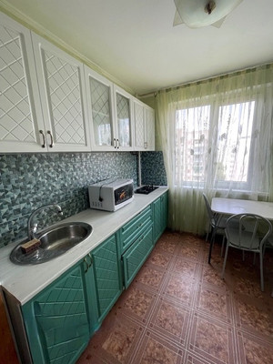 Продам двухкомнатную (2-комн.) квартиру, Интернациональная ул, 26, Белореченск г