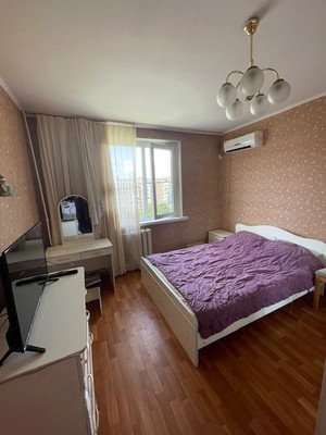 Продам двухкомнатную (2-комн.) квартиру, Интернациональная ул, 26, Белореченск г