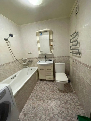 Продам двухкомнатную (2-комн.) квартиру, Интернациональная ул, 26, Белореченск г