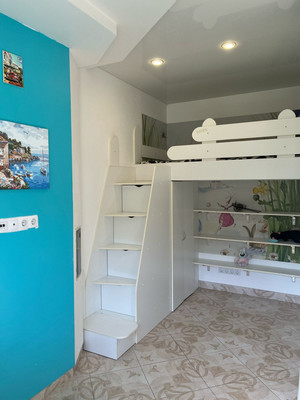 Продам двухкомнатную (2-комн.) квартиру, Молодогвардейская (Хостинский р-н) ул, 2Б/6, Сочи г