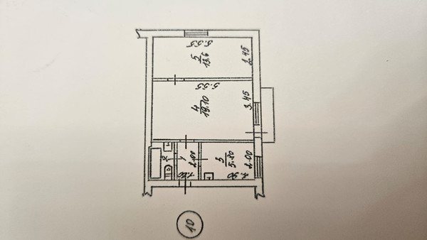 Продам двухкомнатную (2-комн.) квартиру, Первомайская ул, 10А, Симферополь г