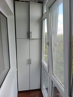 Продам двухкомнатную (2-комн.) квартиру, Первомайская ул, 10А, Симферополь г