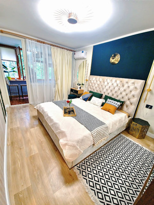 Сдам двухкомнатную (2-комн.) квартиру, Пирогова (Центральный р-н) ул, 22, Сочи г