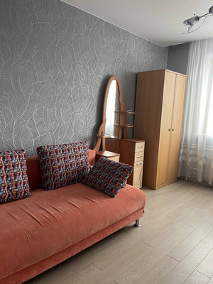 Продам двухкомнатную (2-комн.) квартиру, Комсомольский пр-кт, 15, Люберцы г