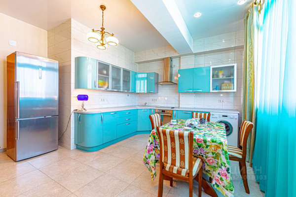 Продам двухкомнатную (2-комн.) квартиру, Туапсинская (Центральный р-н) ул, 9к2, Сочи г