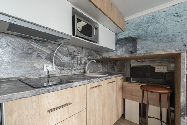 Продам однокомнатную (1-комн.) квартиру, Эйнштейна б-р, 1, Новоивановское рп