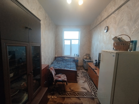 Продам комнату в 7-комн. квартире, Большая Черёмушкинская ул, 40к2, Москва г