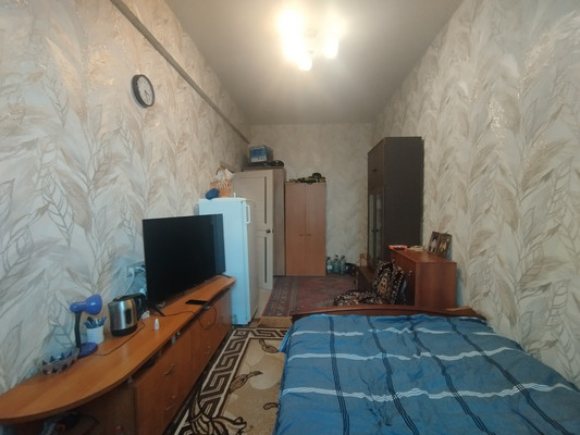 Продам комнату в 7-комн. квартире, Большая Черёмушкинская ул, 40к2, Москва г