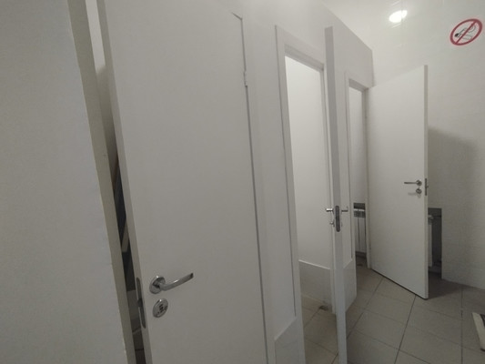 Продам комнату в 7-комн. квартире, Большая Черёмушкинская ул, 40к2, Москва г