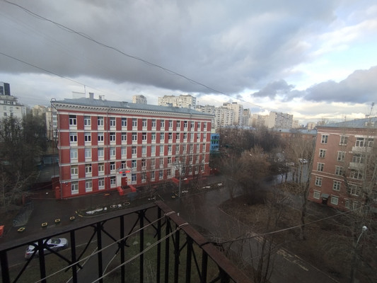 Продам комнату в 7-комн. квартире, Большая Черёмушкинская ул, 40к2, Москва г