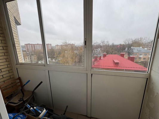 Продам трехкомнатную (3-комн.) квартиру, Дмитровская ул, 20, Базарово д