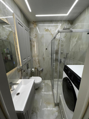 Продам двухкомнатную (2-комн.) квартиру, Александра Суворова пр-кт, 99, Симферополь г