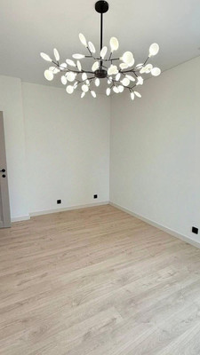 Продам трехкомнатную (3-комн.) квартиру, Очаковское ш, 9А, Москва г