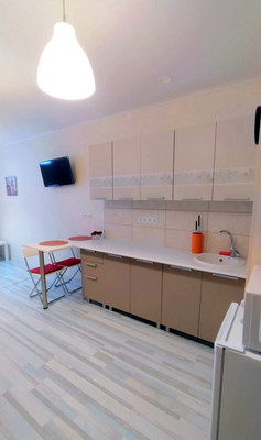 Продам однокомнатную (1-комн.) квартиру, Беспалова ул, 110кЖ, Симферополь г