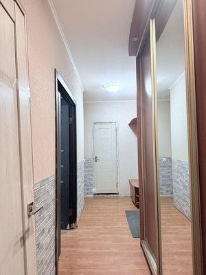 Продам двухкомнатную (2-комн.) квартиру, Коломенская наб, 26к2, Москва г