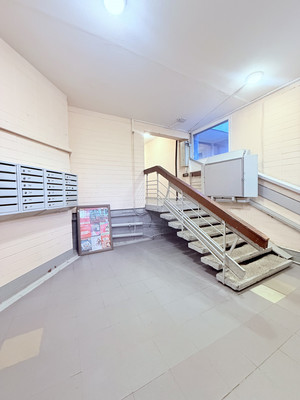 Продам двухкомнатную (2-комн.) квартиру, Коломенская наб, 26к2, Москва г