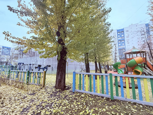 Продам двухкомнатную (2-комн.) квартиру, Коломенская наб, 26к2, Москва г