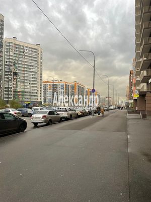 Продам двухкомнатную (2-комн.) квартиру, Петровский б-р, 11к1, Мурино п