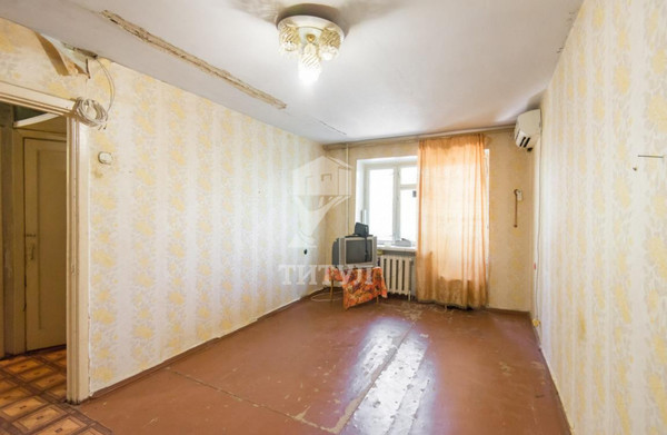 Продам двухкомнатную (2-комн.) квартиру, Листопадова ул, 3, Ростов-на-Дону г