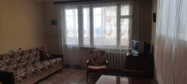 Продам двухкомнатную (2-комн.) квартиру, Стахановская ул, 32, Массандра пгт